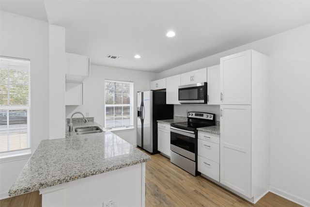 227 W Murray Street, Denison, TX 75020