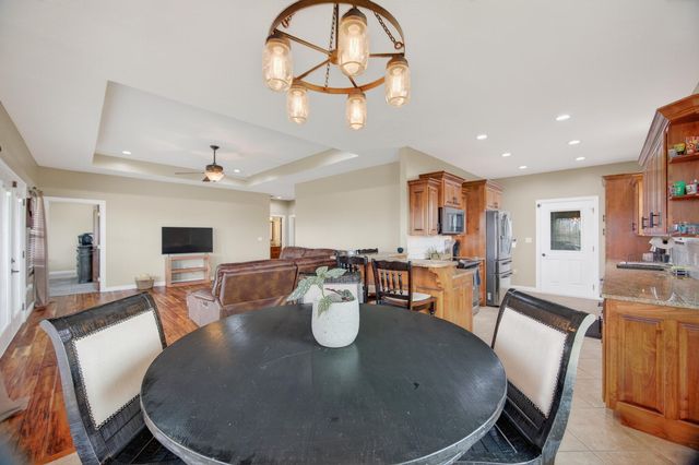 2459 Old Hillcrest Road, Marshfield, MO 65706