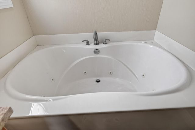 2459 Old Hillcrest Road, Marshfield, MO 65706