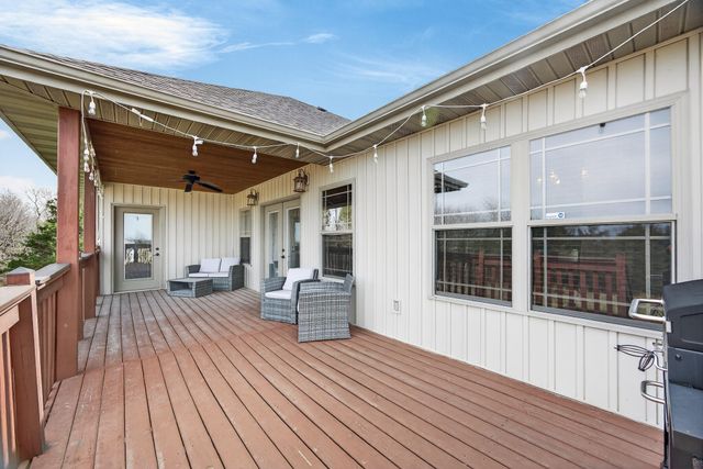 2459 Old Hillcrest Road, Marshfield, MO 65706