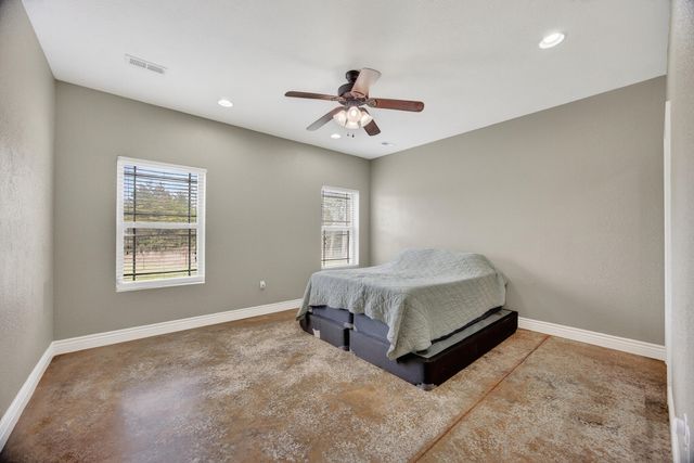 2459 Old Hillcrest Road, Marshfield, MO 65706