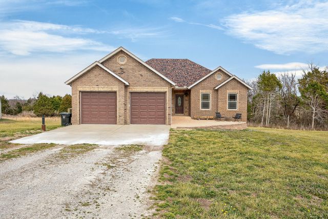 2459 Old Hillcrest Road, Marshfield, MO 65706