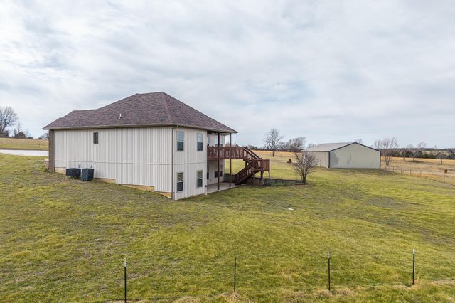 2459 Old Hillcrest Road, Marshfield, MO 65706