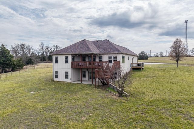 2459 Old Hillcrest Road, Marshfield, MO 65706