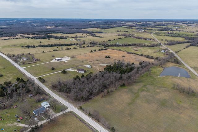 2459 Old Hillcrest Road, Marshfield, MO 65706