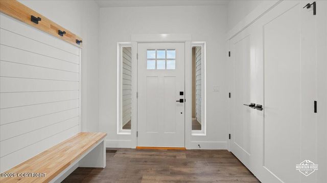 2214 S Skyward View Circle, Palmer, AK 99645