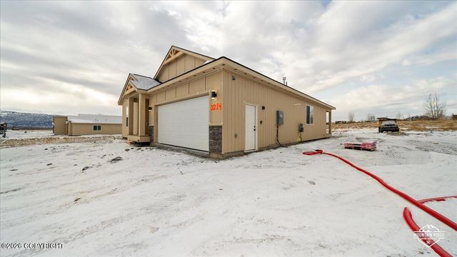 2214 S Skyward View Circle, Palmer, AK 99645