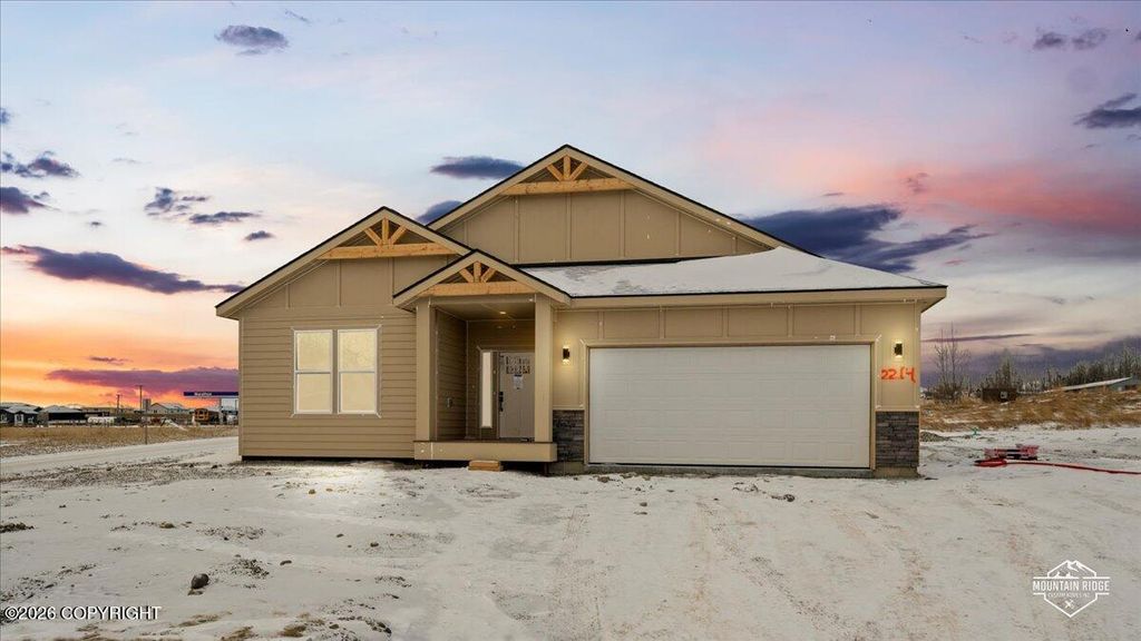 2214 S Skyward View Circle, Palmer, AK 99645