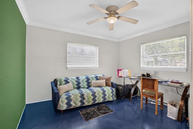 5448 3rd St, St Augustine, FL 32080