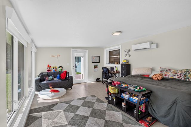 5448 3rd St, St Augustine, FL 32080