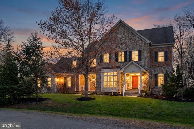 20888 ECKBO DR, Leesburg, VA 20175