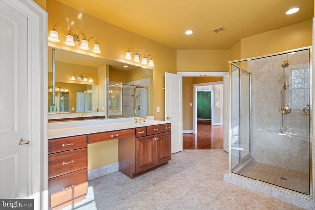 20888 ECKBO DR, Leesburg, VA 20175