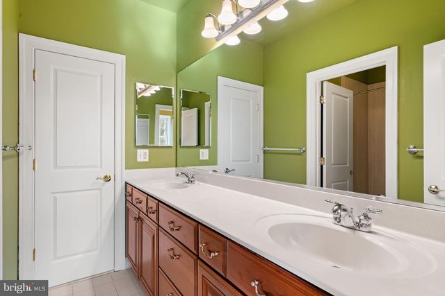 20888 ECKBO DR, Leesburg, VA 20175