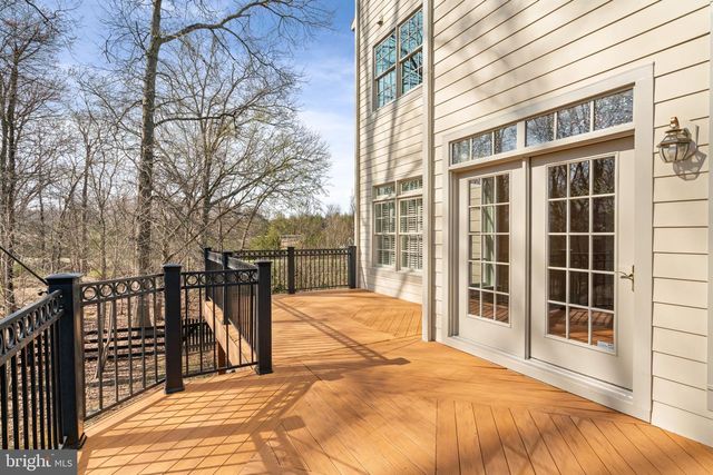 20888 ECKBO DR, Leesburg, VA 20175