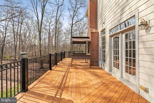 20888 ECKBO DR, Leesburg, VA 20175