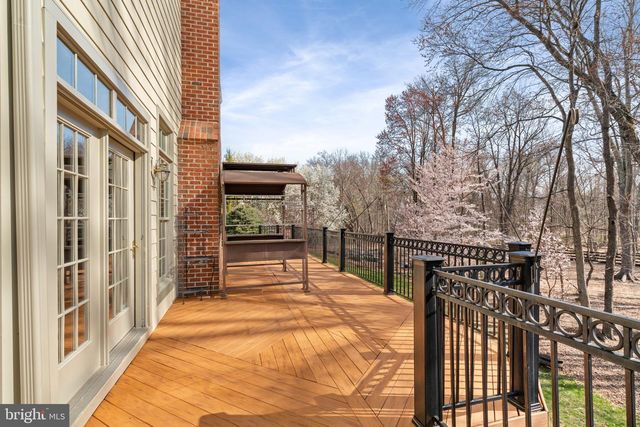 20888 ECKBO DR, Leesburg, VA 20175