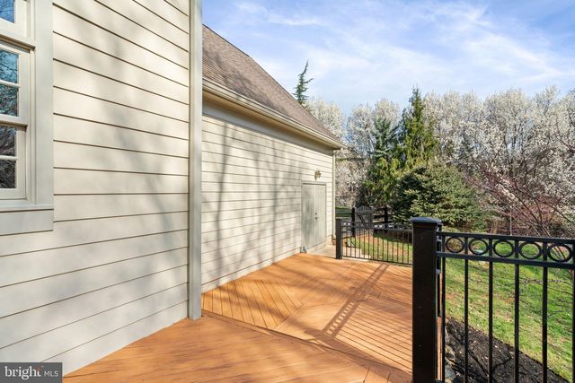 20888 ECKBO DR, Leesburg, VA 20175