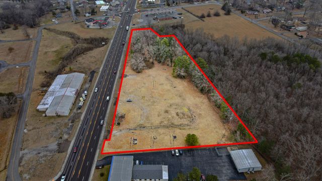 1207 McArthur St, Manchester, TN 37355