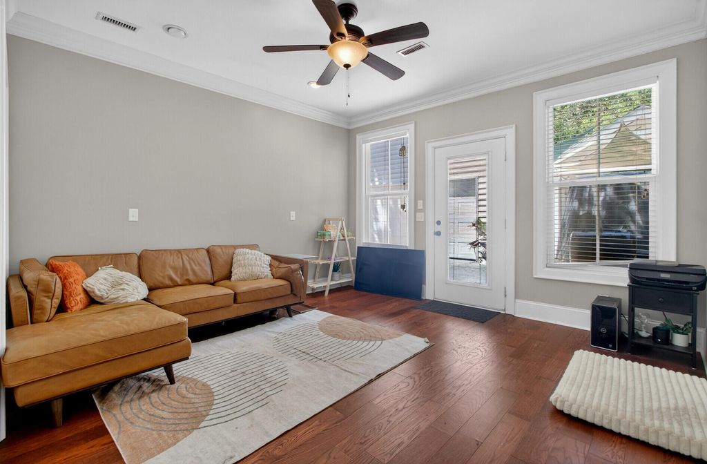 Image 18 of property listing at 507 W 2nd North Street, Summerville, SC 29483