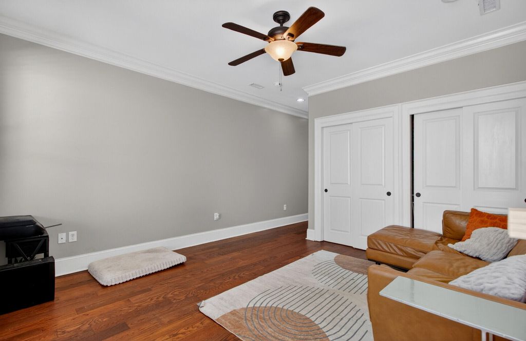 Image 19 of property listing at 507 W 2nd North Street, Summerville, SC 29483