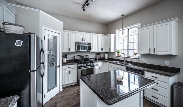 2680 88th Court W, Northfield, MN 55057