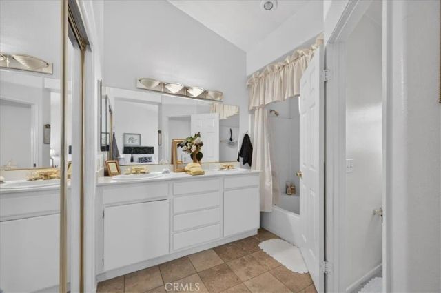 27745 Avenida Maravilla, Cathedral City, CA 92234