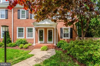 3463 S STAFFORD ST #B, Arlington, VA 22206