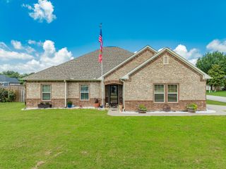 141 Ocean Lake Drive, Edgewood, TX 75117
