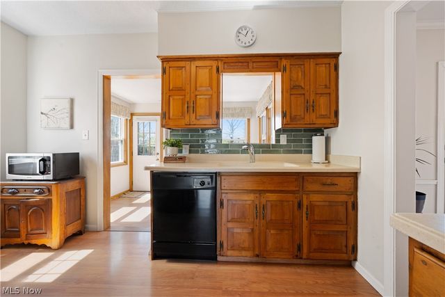 1166 Homeland Drive, Rocky River, OH 44116