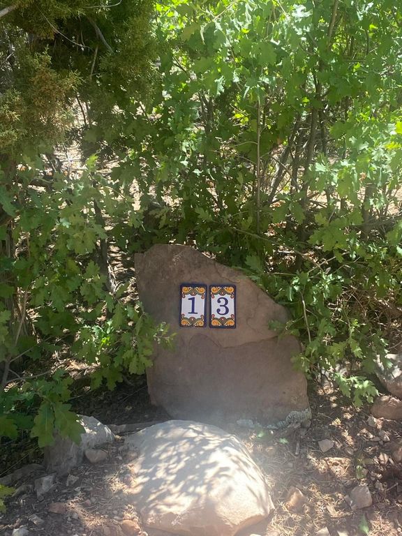 13 Vista Grande, Cedar Crest, NM 87008