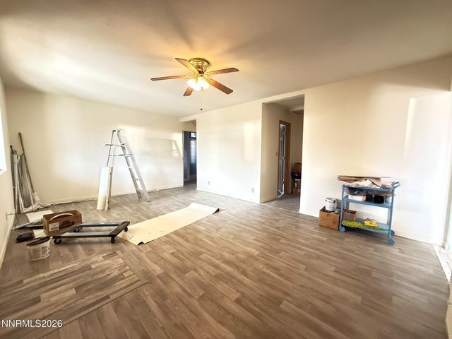 845 G Street, Hawthorne, NV 89415