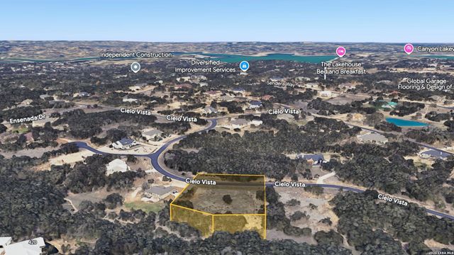 517 Cielo Vis, Canyon Lake, TX 78133