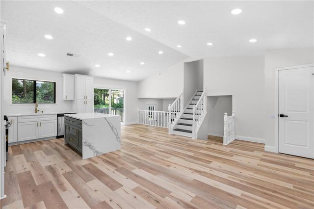 847 Half Moon Hollow, Lilburn, GA 30047