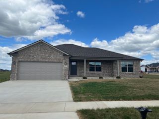 437 Wyldwood Way, Berea, KY 40403