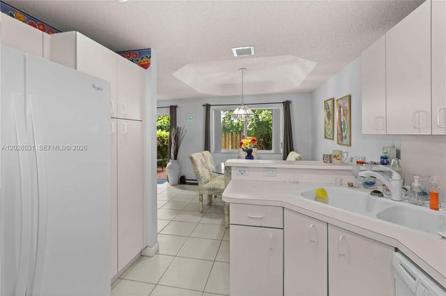 11468 NW 50th Ter, Doral, FL 33178