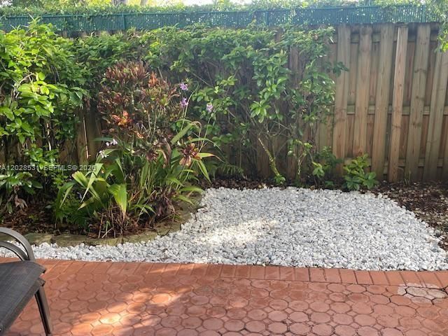 11468 NW 50th Ter, Doral, FL 33178