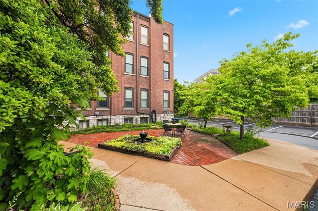 322 N Boyle Avenue 3S, St Louis, MO 63108