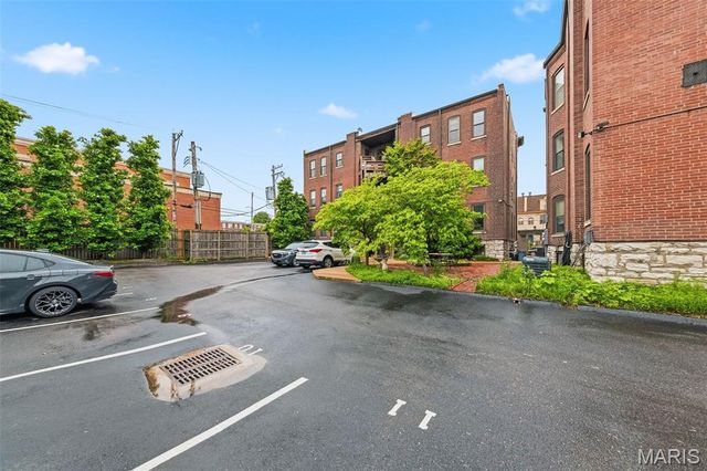 322 N Boyle Avenue 3S, St Louis, MO 63108