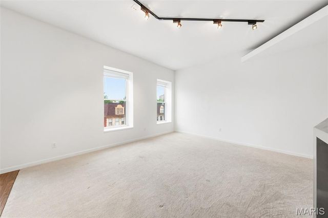 322 N Boyle Avenue 3S, St Louis, MO 63108