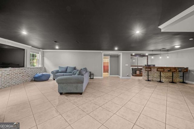 7461 Biltmore Lane, Douglasville, GA 30135