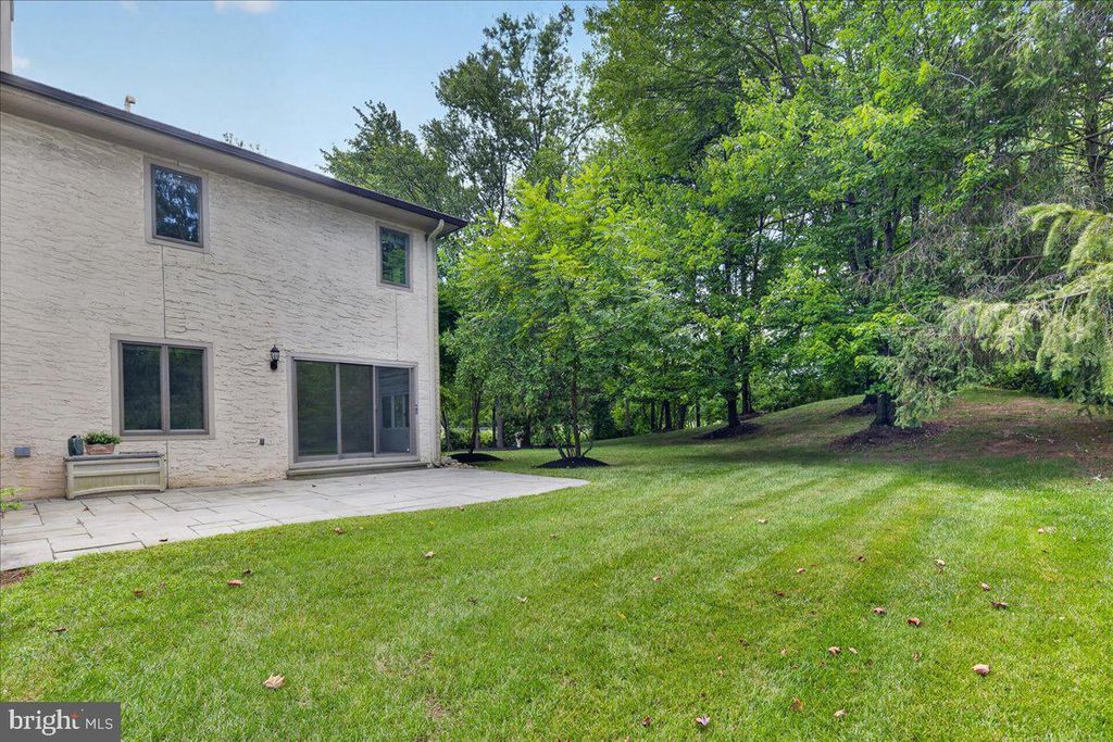 81 WOODMONT DR, LAWRENCEVILLE, NJ 08648 — photo 5