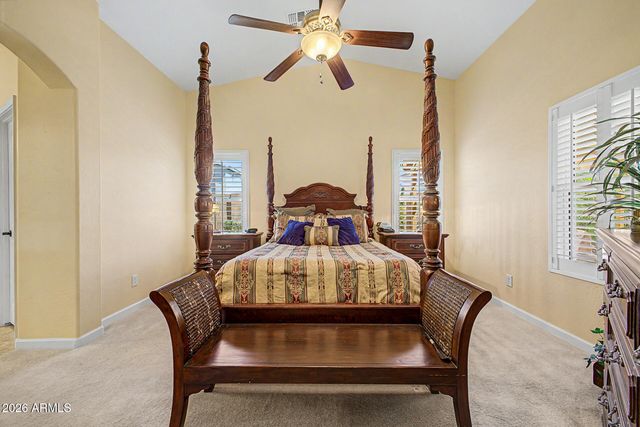 424 W HOLSTEIN Trail, San Tan Valley, AZ 85143
