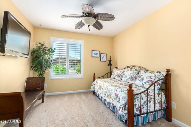 424 W HOLSTEIN Trail, San Tan Valley, AZ 85143
