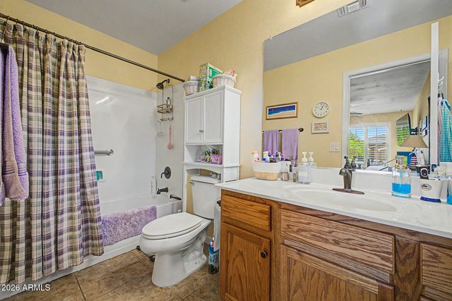 424 W HOLSTEIN Trail, San Tan Valley, AZ 85143