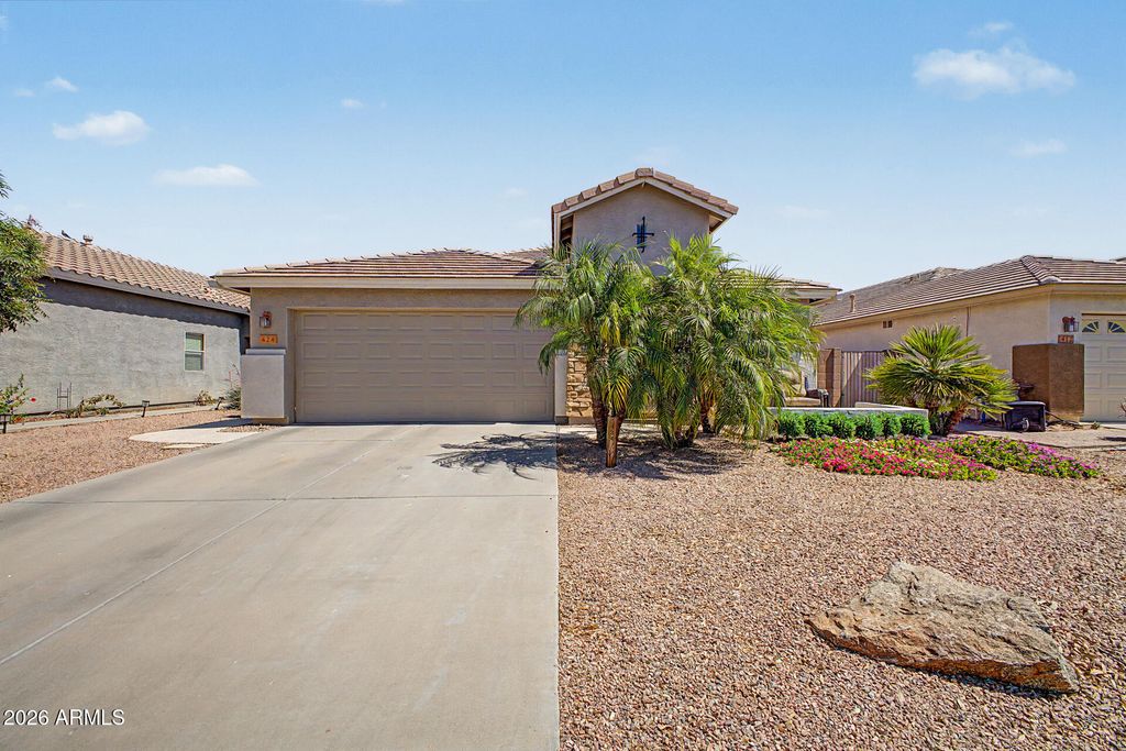 424 W HOLSTEIN Trail, San Tan Valley, AZ 85143