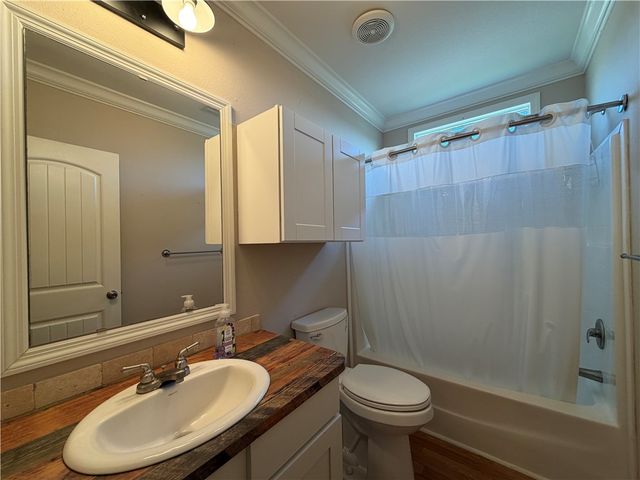 375 Trail Ridge Dr, Sandia, TX 78383