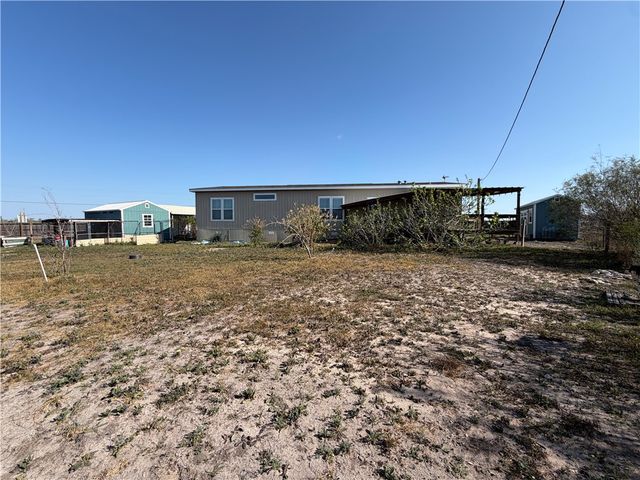 375 Trail Ridge Dr, Sandia, TX 78383