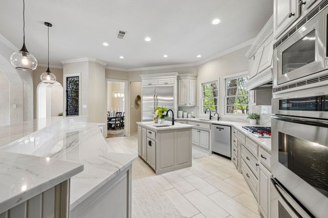 411 Marshall Road, Southlake, TX 76092