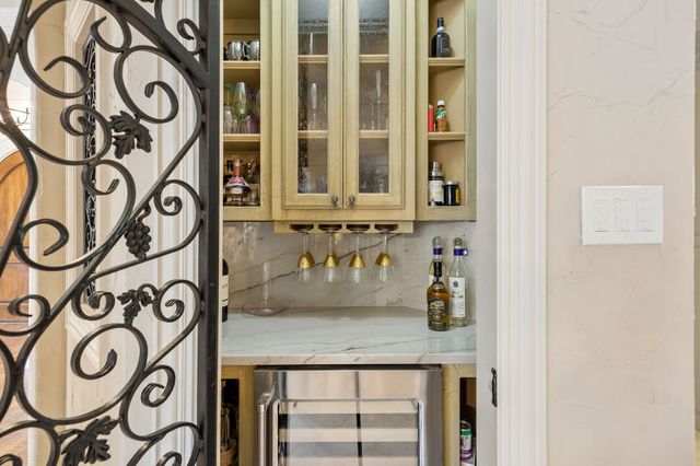 411 Marshall Road, Southlake, TX 76092