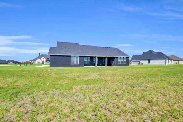 1651 Blackfoot Parkway, Waxahachie, TX 75165